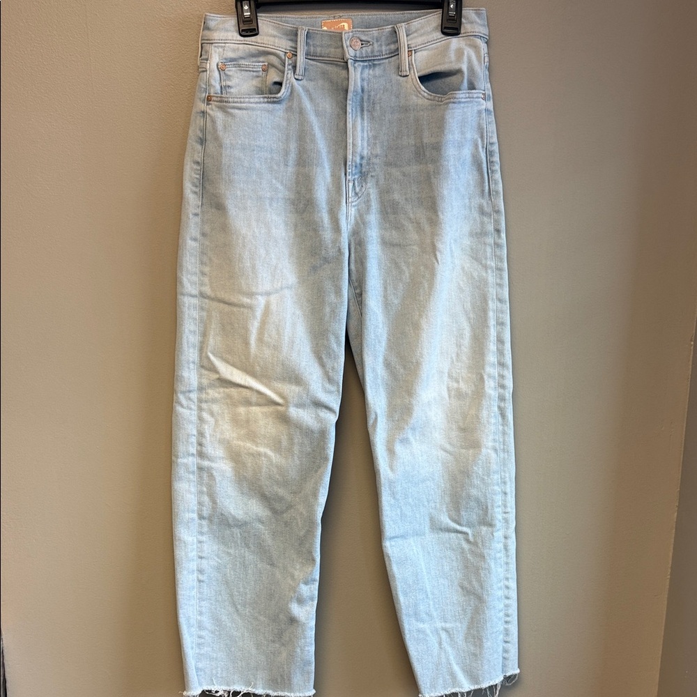 MOTHER “The Rambler Zip Ankle Fray” Jeans Size 29 Light Wash